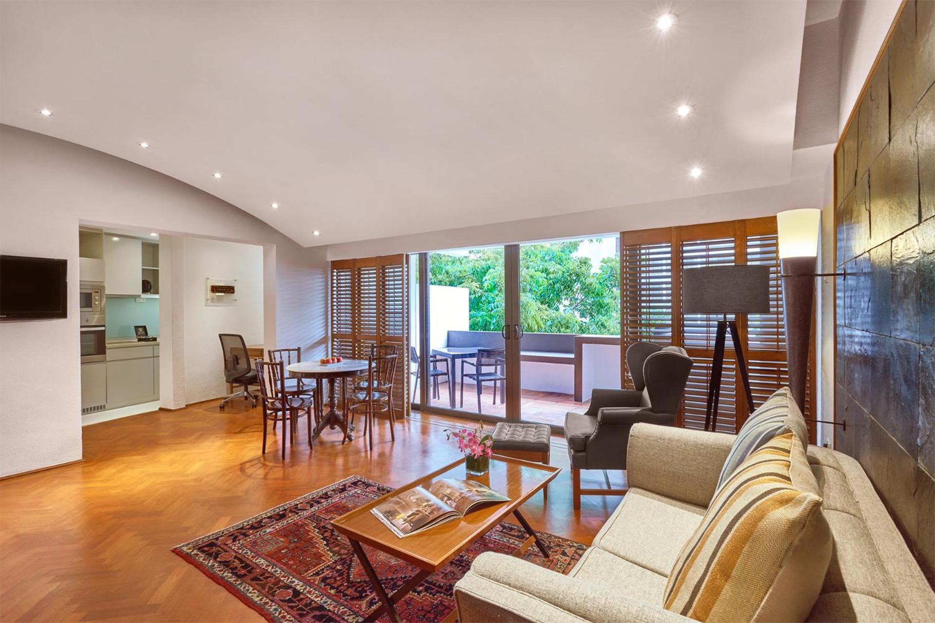 Goodwood Park Hotel Singapore Værelse billede A typical apartment interior